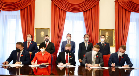 EURACTIV.pl: pięć partii już oficjalnie zawarło umowę koalicyjną